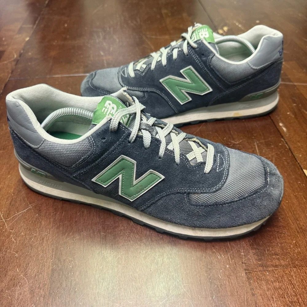 New Balance 574 Classic Sneakers Mens 13 Navy Blue Green Shoes ML574NKG Suede